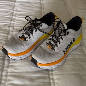 Hoka One One Bondi 7